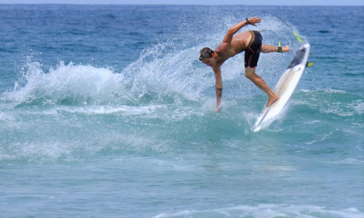 Llanes Surfcamp & Hostel Exterior photo