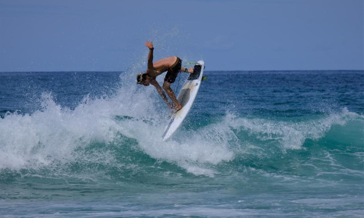 Llanes Surfcamp & Hostel Exterior photo
